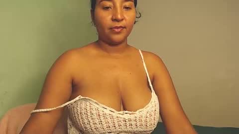 Loretta Gmez online show from January 2025 01:08:01 AM