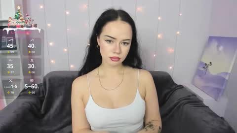 Snapshot of lori_hells chatting on December 2025 02:50:02 AM Lori online show from December 2025 02:50:02 AM