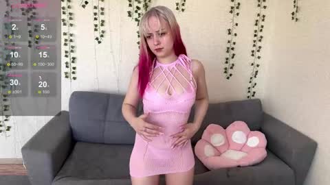 lorilorilorilori online show from September 2025 07:10:02 AM