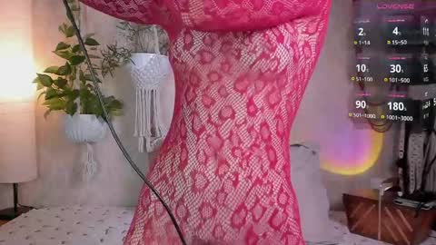 Lorna online show from May 2026 03:04:02 AM