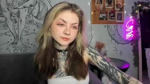 lostallice online show from February 2025 05:20:01 AM