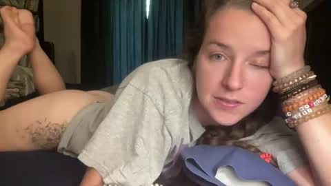 Snapshot of lothlori chatting on November 2025 02:54:01 PM lothlori online show from November 2025 02:54:01 PM