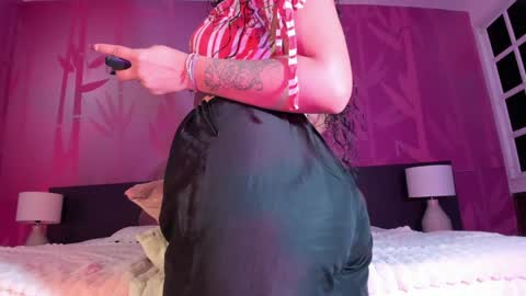 Snapshot of lotti_carter chatting on January 2025 03:26:02 AM Lotti online show from January 2025 03:26:02 AM