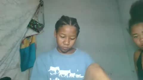 louane98 online show from March 2026 06:06:01 AM