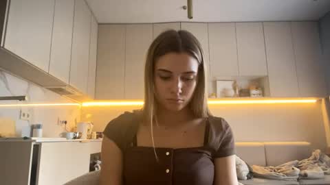 Bella online show from June 2026 01:28:01 PM
