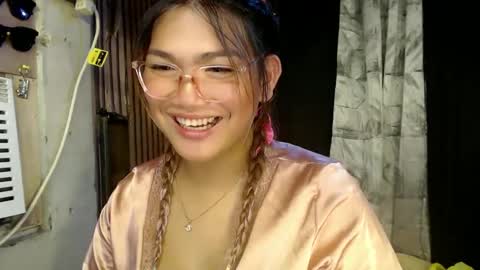 Sweet   online show from January 2025 04:20:01 PM