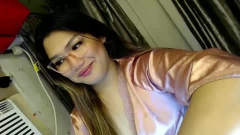 Sweet   online show from February 2025 05:54:02 AM