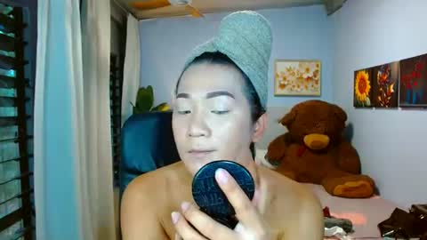 Snapshot of louie_sexy chatting on July 2026 07:15:02 AM Cathy online show from July 2026 07:15:02 AM