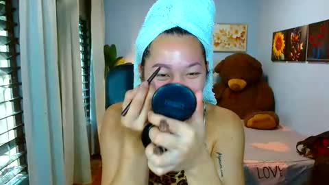 Snapshot of louie_sexy chatting on July 2026 06:16:02 AM Cathy online show from July 2026 06:16:02 AM