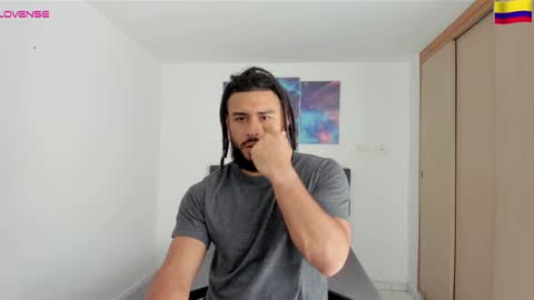 Snapshot of louis_marley_ chatting on December 2024 02:42:01 PM louis_marley_ online show from December 2024 02:42:01 PM