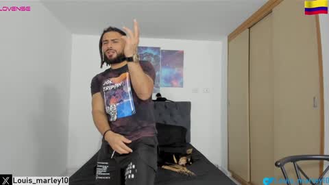 Snapshot of louis_marley_ chatting on January 2025 01:41:01 AM louis_marley_ online show from January 2025 01:41:01 AM