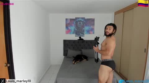 Snapshot of louis_marley_ chatting on February 2025 08:24:01 PM louis_marley_ online show from February 2025 08:24:01 PM