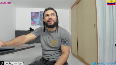Snapshot of louis_marley_ chatting on September 2025 03:30:02 AM louis_marley_ online show from September 2025 03:30:02 AM