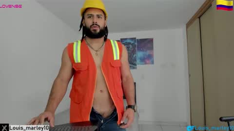 Snapshot of louis_marley_ chatting on October 2025 07:58:01 PM louis_marley_ online show from October 2025 07:58:01 PM