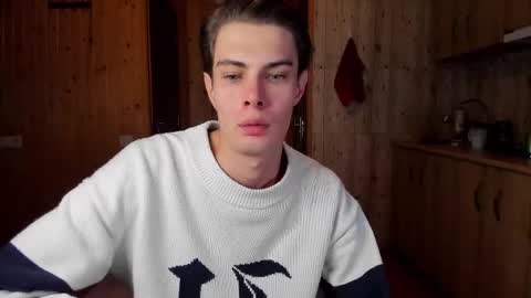 Snapshot of louis_preston chatting on December 2025 05:24:01 AM Mark online show from December 2025 05:24:01 AM