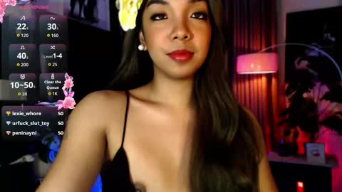 Snapshot of louisassy chatting on October 2025 02:42:01 AM Louisa online show from October 2025 02:42:01 AM