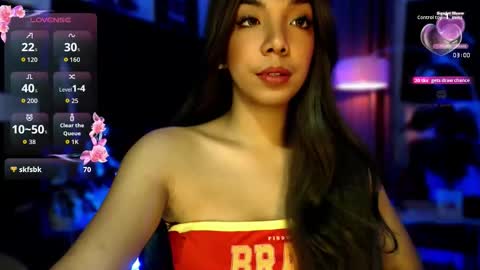 Snapshot of louisassy chatting on November 2025 02:10:02 AM Louisa online show from November 2025 02:10:02 AM