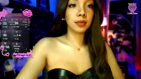 Snapshot of louisassy chatting on February 2026 02:51:01 AM Louisa online show from February 2026 02:51:01 AM