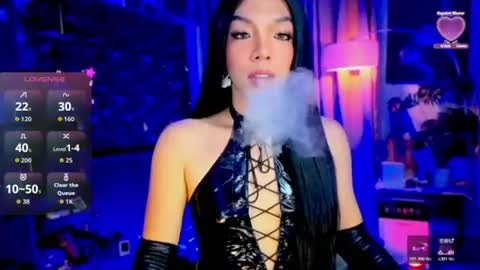 Snapshot of louisassy chatting on July 2026 02:36:02 AM Louisa online show from July 2026 02:36:02 AM