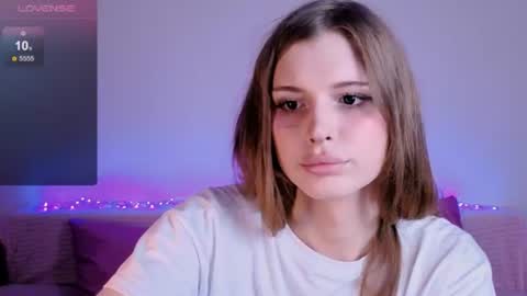 LouiseKane online show from July 2026 05:20:01 PM
