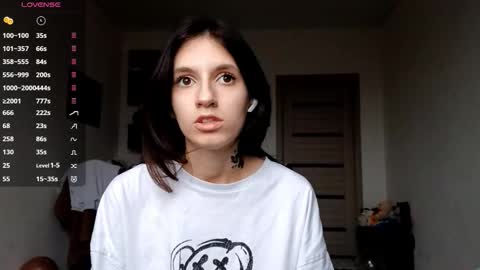 Snapshot of lourdesauerswald chatting on December 2025 06:11:01 AM EVA online show from December 2025 06:11:01 AM