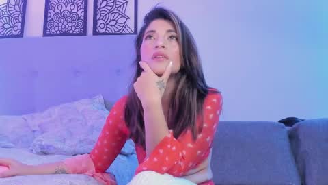 Snapshot of lourreinstounn chatting on February 2026 05:34:02 AM Lourrein Stoun Independiente online show from February 2026 05:34:02 AM