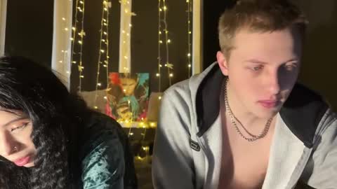 Mary and Tom online show from April 2026 06:18:01 AM