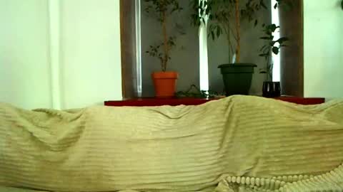 Cute face online show from February 2025 04:15:02 AM