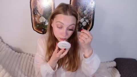love bella  online show from May 2026 12:41:01 AM