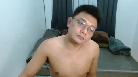 love_hottieh online show from April 2026 08:09:02 AM
