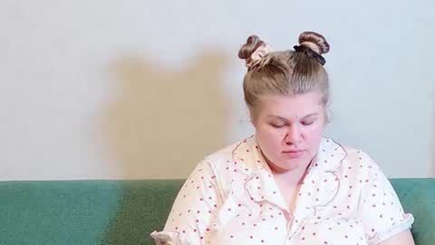 Snapshot of love_wiggy18 chatting on December 2024 02:06:02 PM Ally online show from December 2024 02:06:02 PM