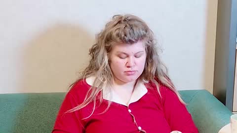 Snapshot of love_wiggy18 chatting on January 2025 03:48:01 PM Ally online show from January 2025 03:48:01 PM