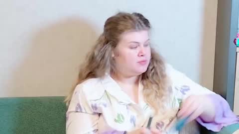 Snapshot of love_wiggy18 chatting on January 2025 11:24:01 AM Ally online show from January 2025 11:24:01 AM