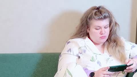 Snapshot of love_wiggy18 chatting on January 2025 12:48:02 PM Ally online show from January 2025 12:48:02 PM