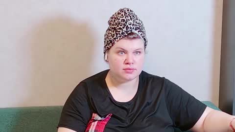 Snapshot of love_wiggy18 chatting on February 2025 09:58:02 AM Ally online show from February 2025 09:58:02 AM