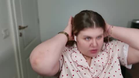 Ally online show from December 2025 07:09:01 PM