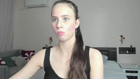Snapshot of lovebettie chatting on June 2026 02:39:01 PM Elisabette online show from June 2026 02:39:01 PM
