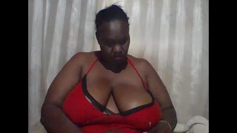 Lynn online show from February 2025 05:52:01 AM