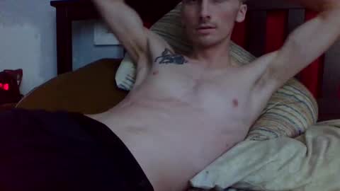 lovebinger online show from November 2025 07:18:02 AM