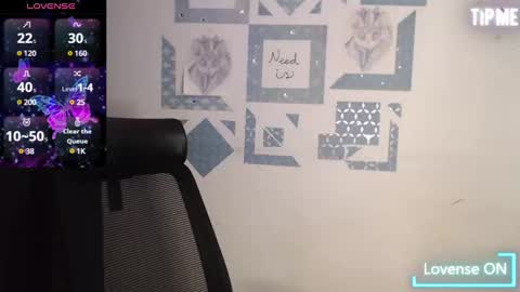 Snapshot of lovebunny_01 chatting on January 2025 01:16:01 AM IAmBunny online show from January 2025 01:16:01 AM