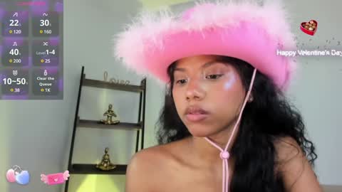 Luna  online show from January 2025 03:49:02 AM