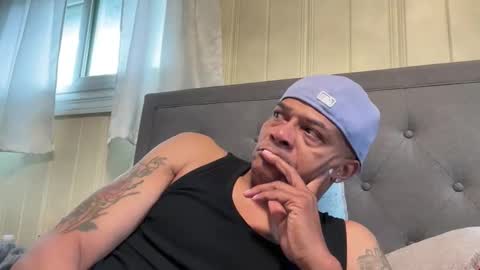 loved19 online show from April 2026 04:48:01 PM