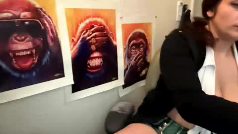 Ashley and Leon online show from April 2026 09:46:02 AM