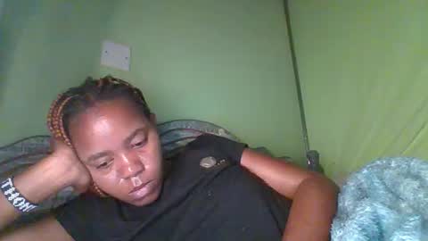 Snapshot of lovegal335 chatting on January 2026 02:05:01 AM lovegal335 online show from January 2026 02:05:01 AM