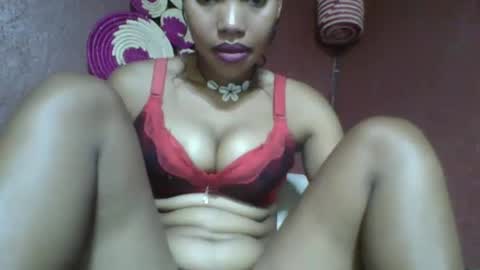 Snapshot of loveinlife750427 chatting on January 2025 01:28:01 PM loveinlife750427 online show from January 2025 01:28:01 PM