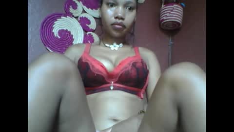 Snapshot of loveinlife750427 chatting on February 2025 04:04:01 AM loveinlife750427 online show from February 2025 04:04:01 AM