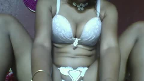 Snapshot of loveinlife750427 chatting on February 2025 09:43:01 AM loveinlife750427 online show from February 2025 09:43:01 AM