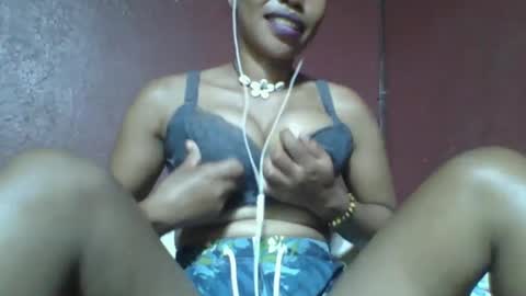 Snapshot of loveinlife750427 chatting on March 2025 01:59:02 PM loveinlife750427 online show from March 2025 01:59:02 PM