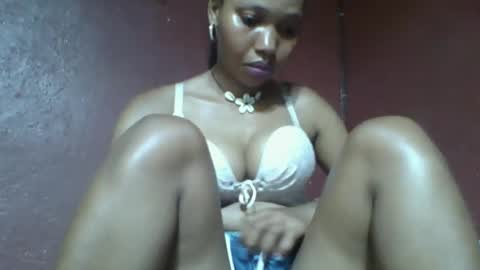 Snapshot of loveinlife750427 chatting on March 2025 06:19:02 PM loveinlife750427 online show from March 2025 06:19:02 PM