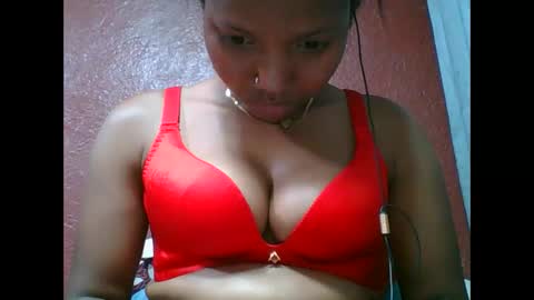 Snapshot of loveinlife750427 chatting on September 2025 06:53:01 PM loveinlife750427 online show from September 2025 06:53:01 PM